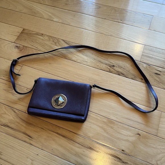 kate spade Handbags - Kate Spade Maroon Red Crimson Shoulder/clutch Purse Gold Pyramid‎ Turn Lock